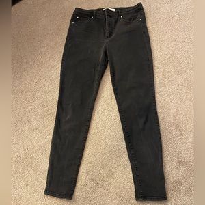 Black Skinny Jeans